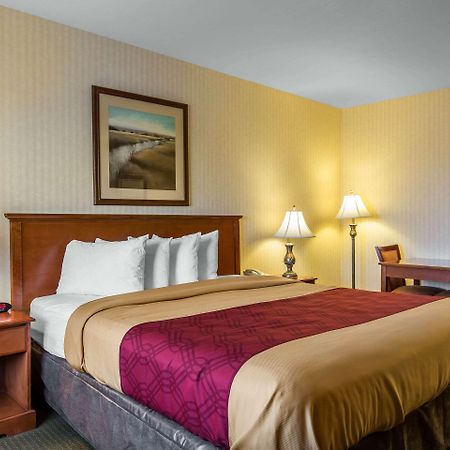 Econo Lodge Inn & Suites Riverside - Corona Exteriör bild